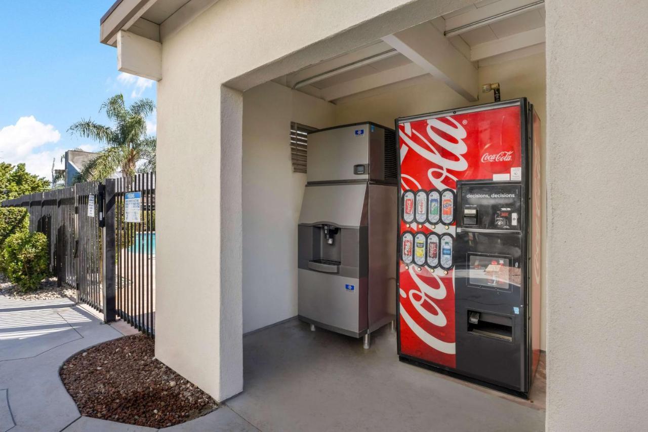 Best Western Big Country Inn Coalinga Exterior photo